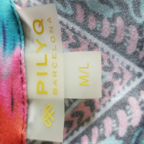 PILYQ RACHEL TUNIC COVERUP IN MUMBAI - Picture 9 of 10